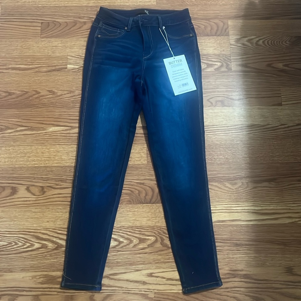 NWT 1822 BUTTER DENIM SIZE 27